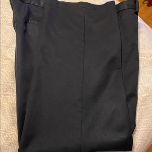 MENS  Dress Pants  CLASIC FIT 40 X 30